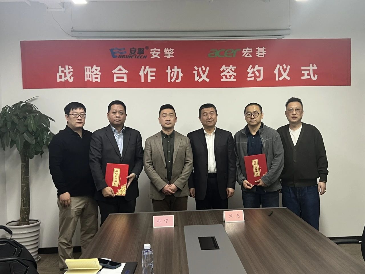 1739758499963311.jpg 1739758499963311.jpg